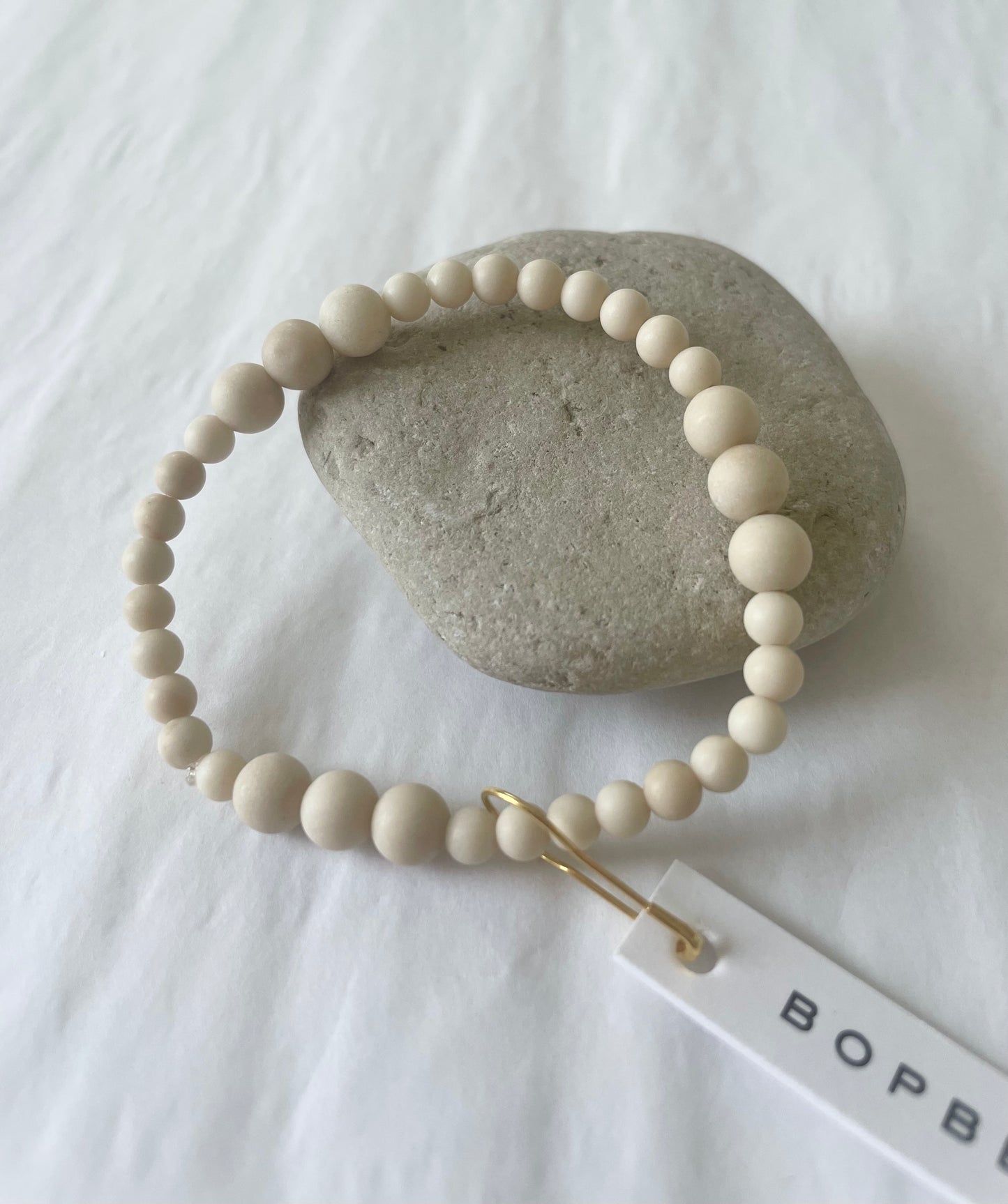 Riverstone Mixed Small Stone Stretch Bracelet